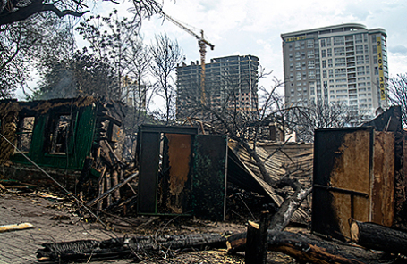 На месте пожара в центре Ростова-на-Дону.