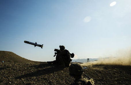 Военные с противотанковой системой Javelin.