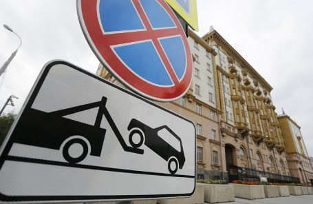 Здание посольства США в России.