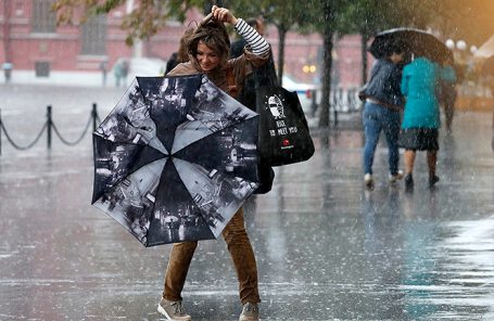 https://cdn.bfm.ru/news/maindocumentphoto/2017/10/29/rain.jpg