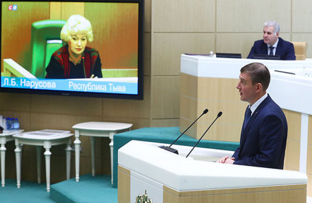 Избранный вице-спикером Совета Федерации РФ Андрей Турчак во время выступления на пленарном заседании Совета Федерации РФ.