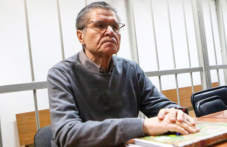 Экс-министр экономического развития Алексей Улюкаев в Замоскворецком суде во время слушаний по его делу.