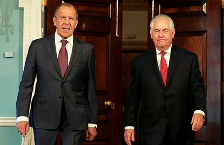 Министр иностранных дел РФ Сергей Лавров и госсекретарь США Рекс Тиллерсон.