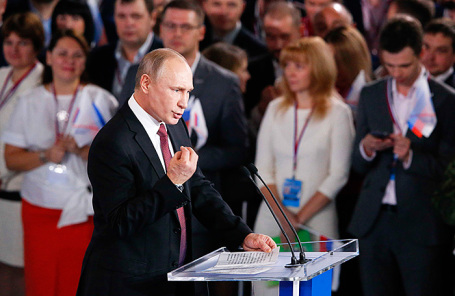 Путин согласился посодействовать бизнесменам вернуть деньги в Российскую Федерацию. Предприниматели просили о льготах