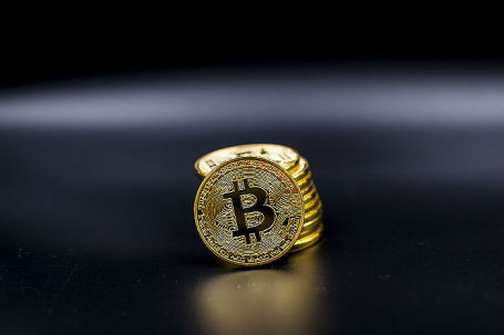 Криптовалюта биткойн.