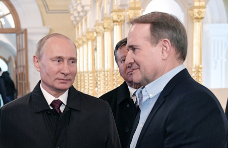 Президент РФ Владимир Путин и лидер движения «Украинский выбор» Виктор Медведчук.