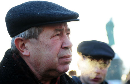 Виктор Анпилов.