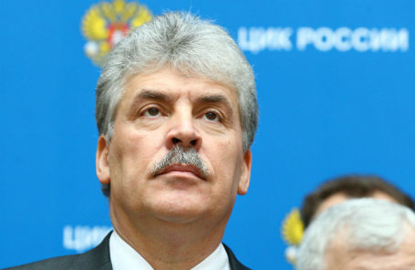 Директор Совхоза имени Ленина Павел Грудинин.