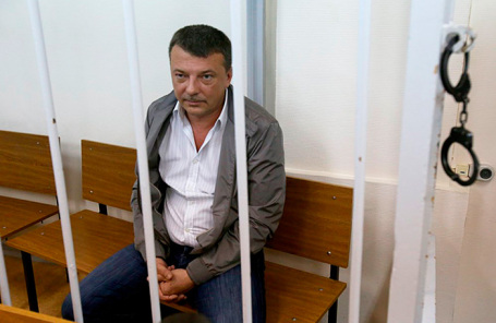 Бывший руководитель службы собственной безопасности Следственного комитета (СК) РФ Михаил Максименко, обвиняемый в получении взятки.
