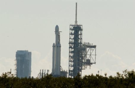 Falcon Heavy.
