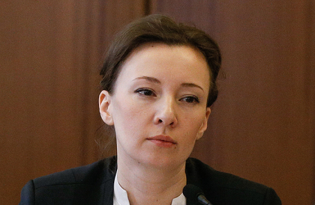 Екатерина Кузнецова Одевается – Кухня (2012)