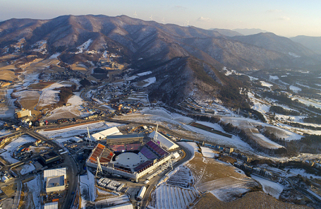 Стадион PyeongChang Olympic Stadium в Пхенчхане.