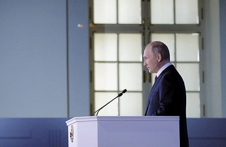 Президент России Владимир Путин во время выступления с ежегодным посланием к Федеральному Собранию РФ.