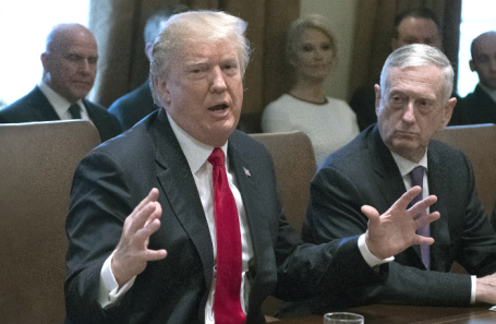 Дональд Трамп и Джеймс Мэттис.