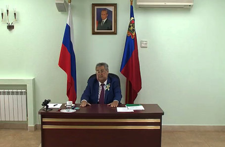 Аман Тулеев.