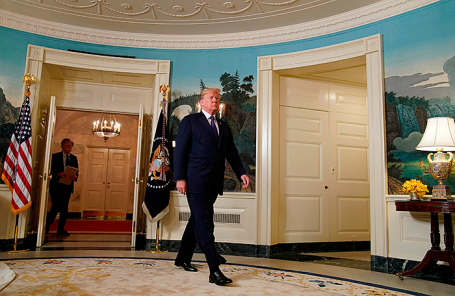 Дональд Трамп делает заявление о ракетных ударах по Сирии в Белом доме.