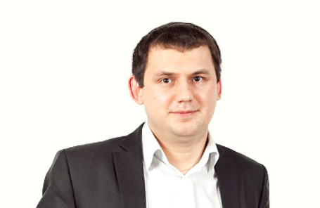 Элвис Марламов.