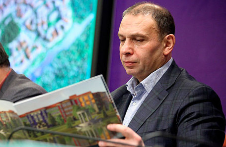 Александр Долгин.