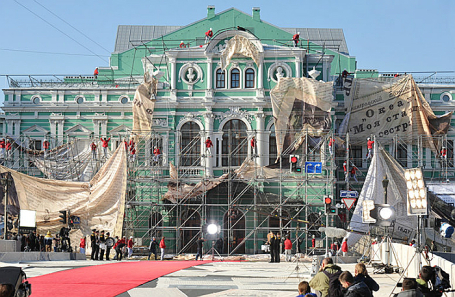 Россия. Санкт-Петербург. 26 сентября 2014. На церемонии открытия после реконструкции Государственного академического Большого драматического театра имени Г.А.Товстоногова.