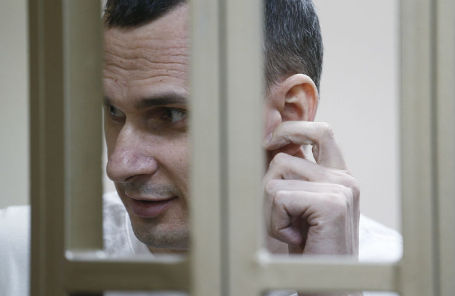 Олег Сенцов во время оглашения приговора в Северо-Кавказском окружном военном суде, 2015 год.