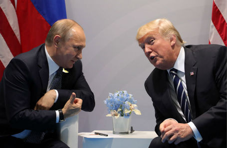 Президент РФ Владимир Путин и президент США Дональд Трамп.