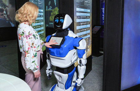 Робот Promobot.