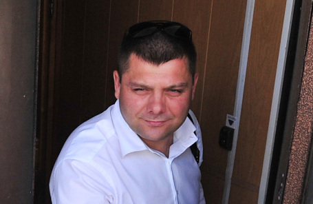 Петр Офицеров