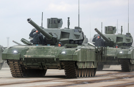 Танки Т-14 «Армата».