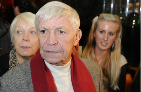 На переднем плане: актер Иван Бортник. 