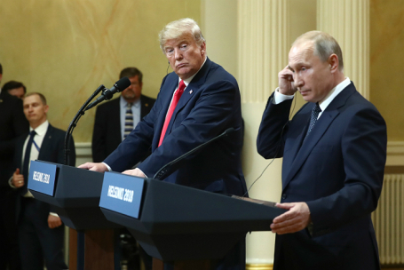 Президент США Дональд Трамп и президент РФ Владимир Путин (слева направо).
