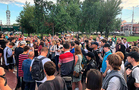Митинг в Барнауле.