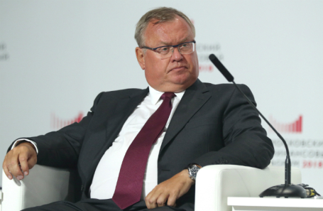 Андрей Костин.