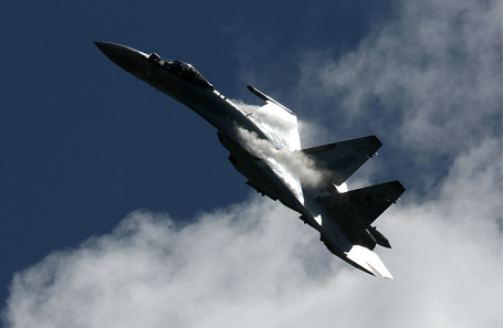 Истребитель Су-35.