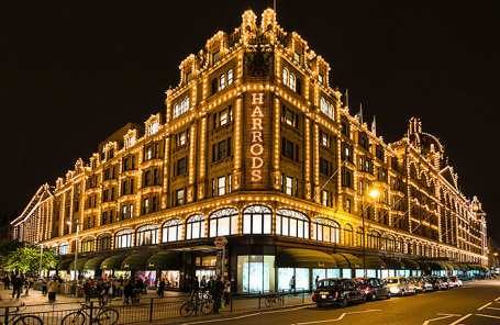 Универмаг Harrods в Лондоне.