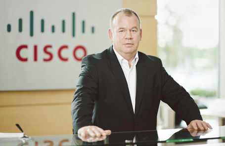 Джонатан Спарроу.