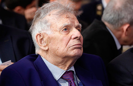Жорес Алферов.