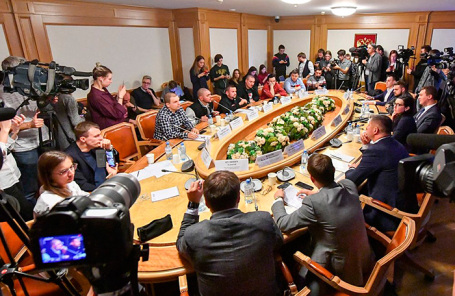 Круглый стол молодежного парламента при Госдуме «Свобода слова в рэпе».