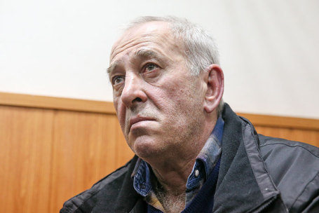 Виктор Тихонов.