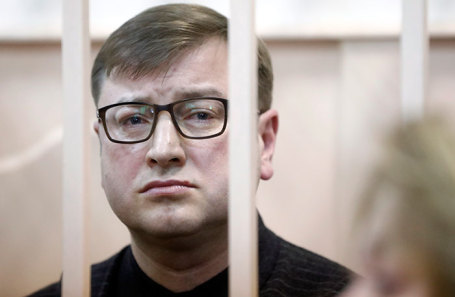 Дмитрий Михальченко, обвиняемый в организации контрабанды элитного алкоголя, во время оглашения приговора в Басманном районном суде в Москве, 28 декабря 2018 года.