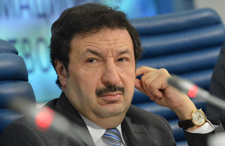 Владимир Мау.