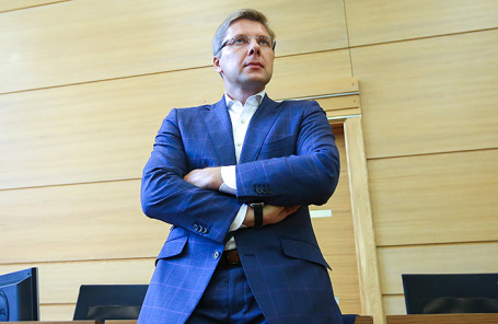 Нил Ушаков.