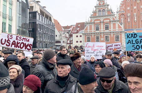 Митинг в поддержку Нила Ушакова в Риге.