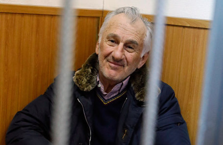 Вячеслав Дерев.