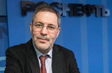 Михаил Леонтьев.
