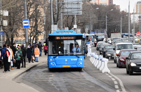 Работа компенсационных автобусов на станции метро «Текстильщики» на период закрытия участка Таганско-Краснопресненской линии метро.