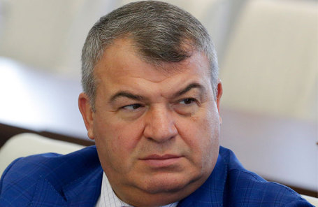 Анатолий Сердюков.