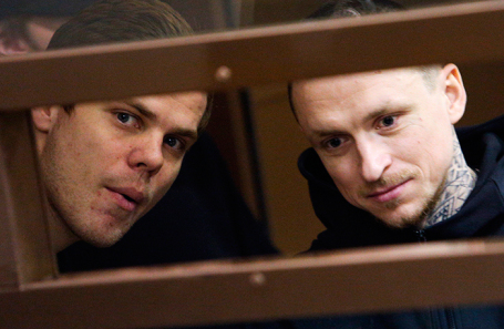 Александр Кокорин и Павел Мамаев (слева направо).