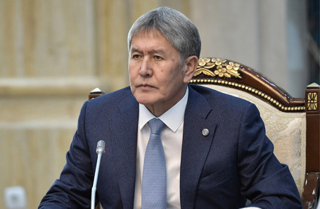 Алмазбек Атамбаев.