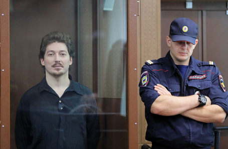 Кирилл Жуков (слева).