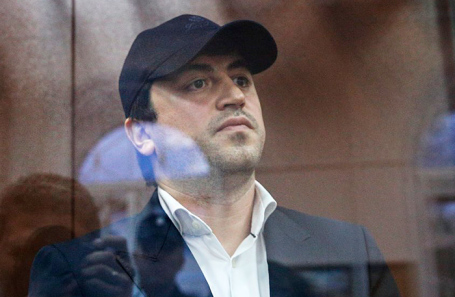 Владимир Александров.